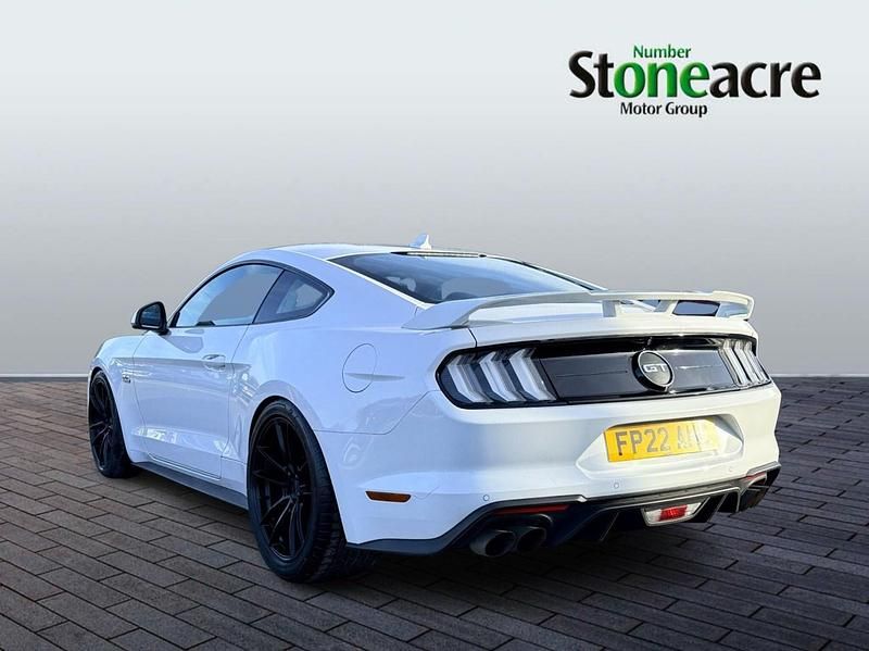 Used Ford Mustang GT Fastback 444 HP (326 kW) 2022 White Coupe