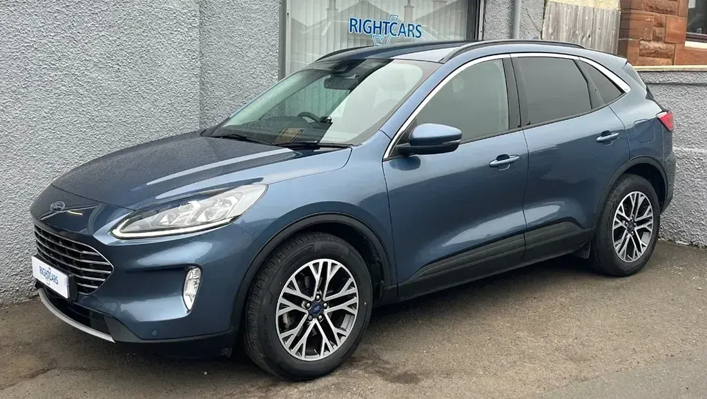 Used Ford Kuga Titanium 2022 Blue SUV