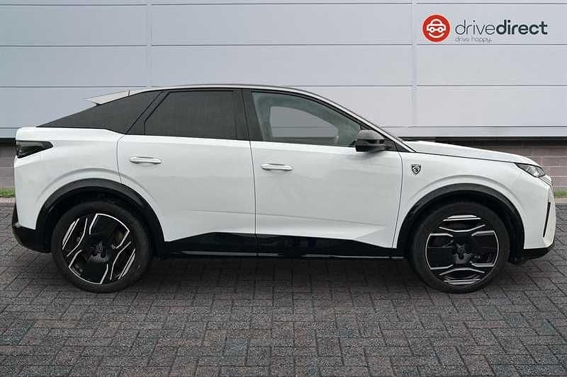 Used Peugeot e-3008 GT 154 kW (210 HP) 2024 White SUV