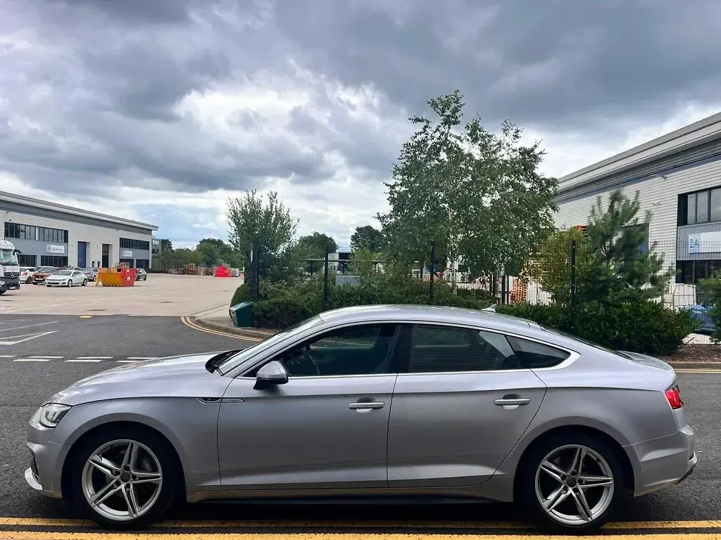 Used Audi A5 Sportback S-Line 190 HP (139 kW) 2017 Silver Hatchback