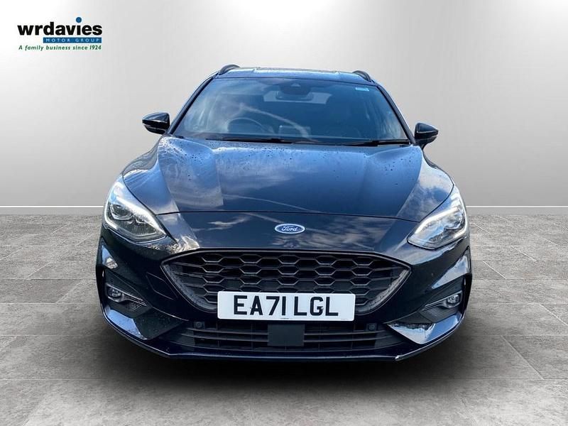 Used Ford Focus ST-Line X 120 HP (88 kW) 2021 Agate black Estate