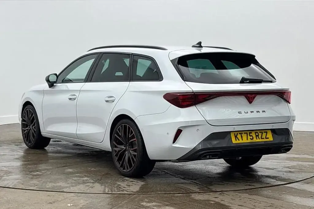 New Cupra Leon 150 HP (110 kW) 2026 White Estate