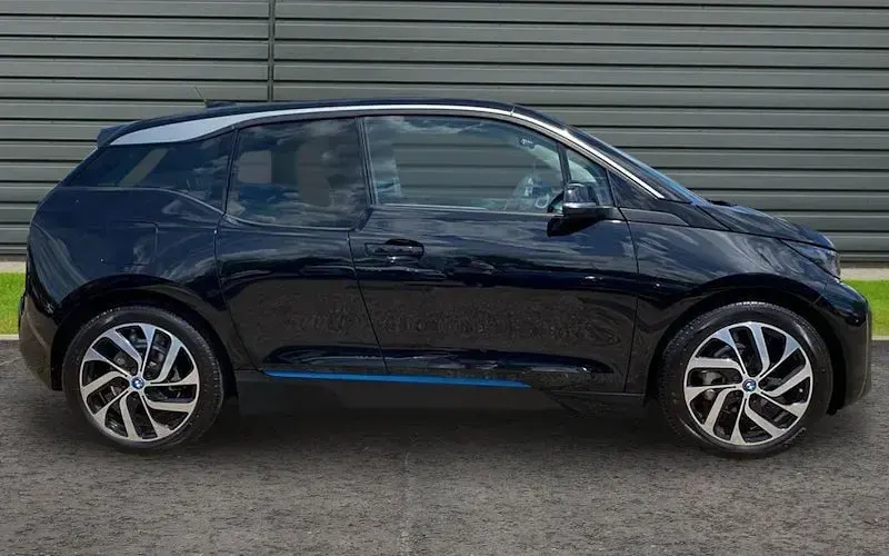 Used BMW i3 Comfort Edition 125 kW (170 HP) 2022 Hatchback