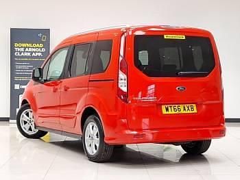 Used Ford Tourneo Titanium 120 HP (88 kW) 2017 Red Estate