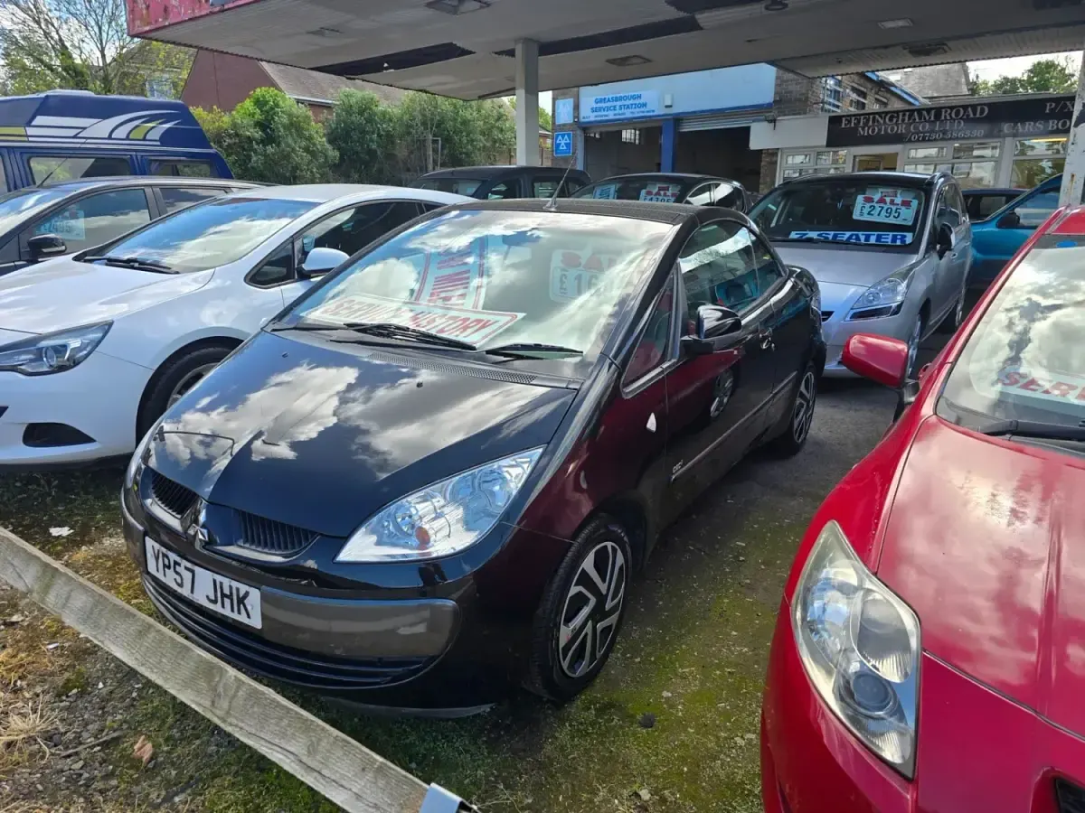 Begagnad Mitsubishi Colt 2008 Svart Cab