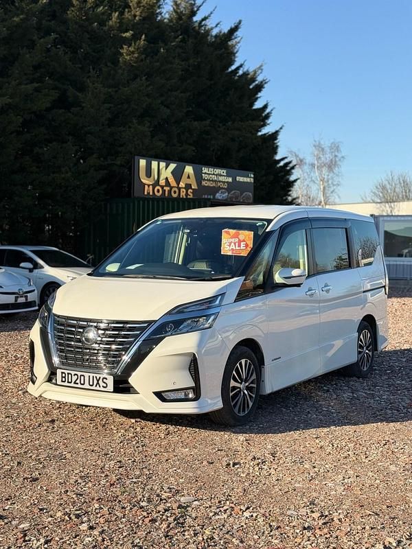 Used Nissan Serena 2020 White MPV