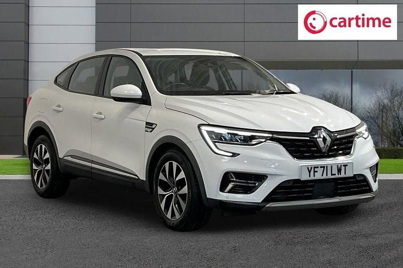Used Renault Arkana Iconic 140 HP (102 kW) 2021 White SUV