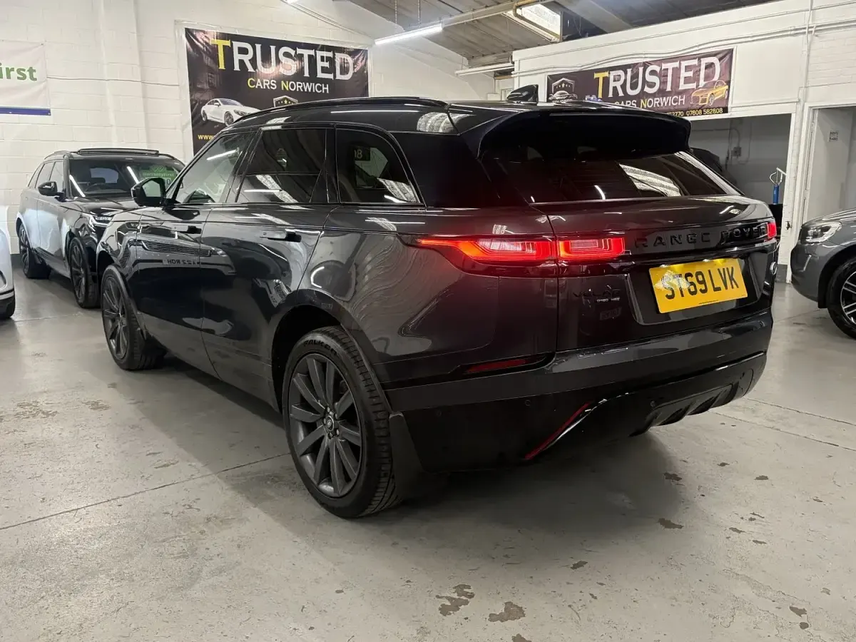 Used Land Rover Range Rover Velar HSE Dynamic 2019 Grey SUV