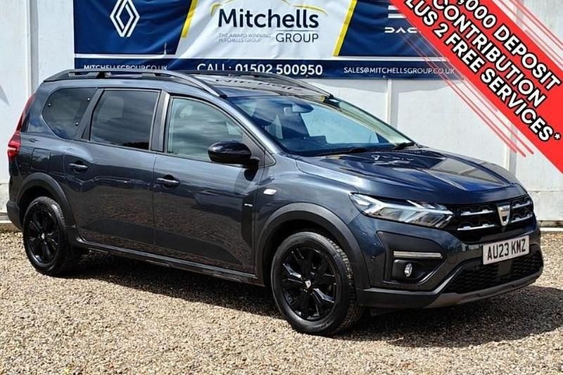 Used 2023 Dacia Jogger Extreme SUV | £15,995 (Fair price) - Image 1/1