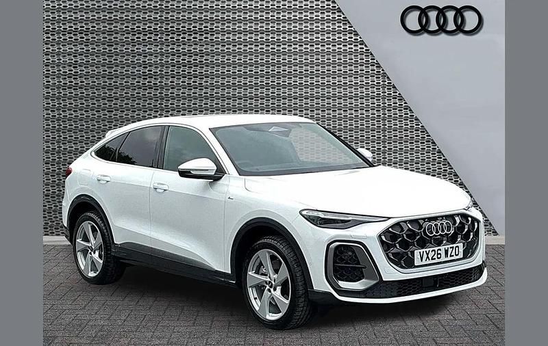 New Audi Q5 S-Line 200 HP (147 kW) 2026 White SUV