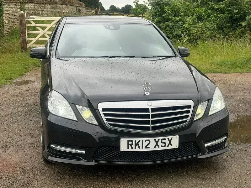 Used Mercedes E350 265 HP (194 kW) 2012 Black Sedan