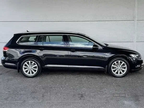 Used VW Passat Business 150 HP (110 kW) 2016 Black Estate