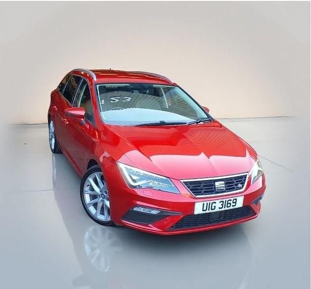 Used Seat Leon ST FR Sport 190 HP (139 kW) 2019 Red Estate