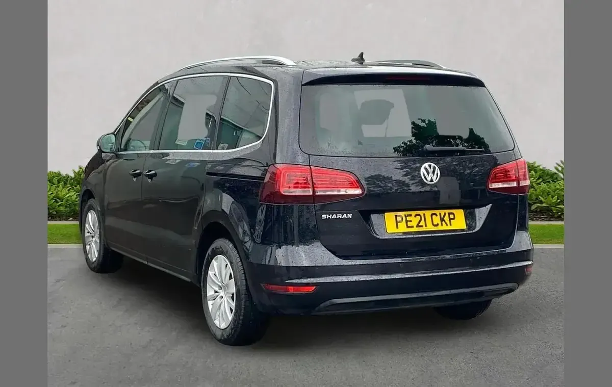 Used VW Sharan SE 150 HP (110 kW) 2021 Black MPV