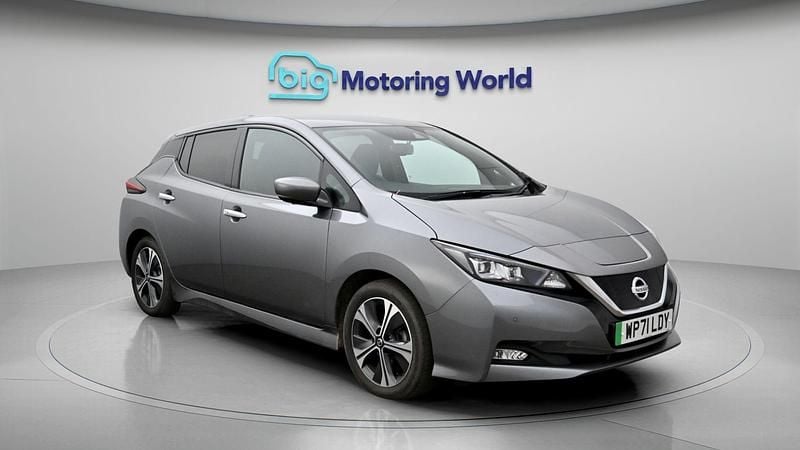 Used Nissan Leaf Tekna 110 kW (150 HP) 2022 Grey Hatchback