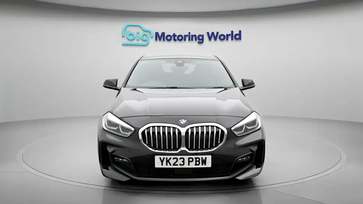 Used BMW 118 M Sport 136 HP (100 kW) 2023 Black Hatchback