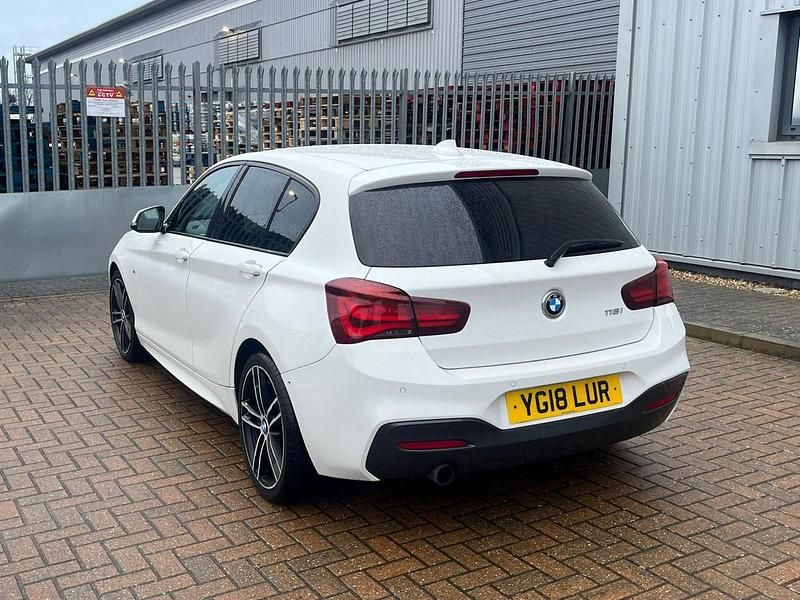Used BMW 118 Efficient Dynamics 2018 White Hatchback