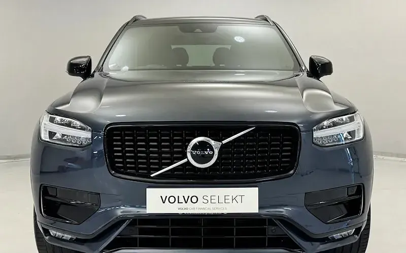 Used Volvo XC90 R-Design 235 HP (172 kW) 2021 Blue SUV
