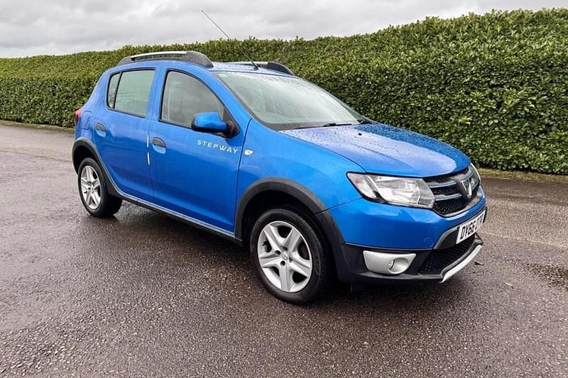 Used 2016 Dacia Sandero Lauréate | £3,500 (Good price) - Image 1/1
