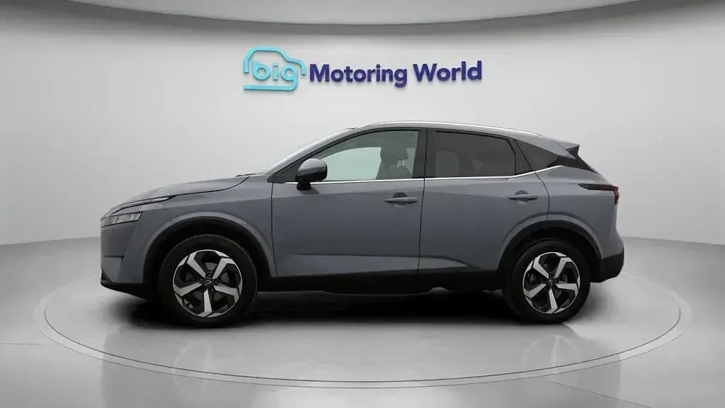 Used Nissan Qashqai N-Connecta 140 HP (102 kW) 2023 Grey SUV