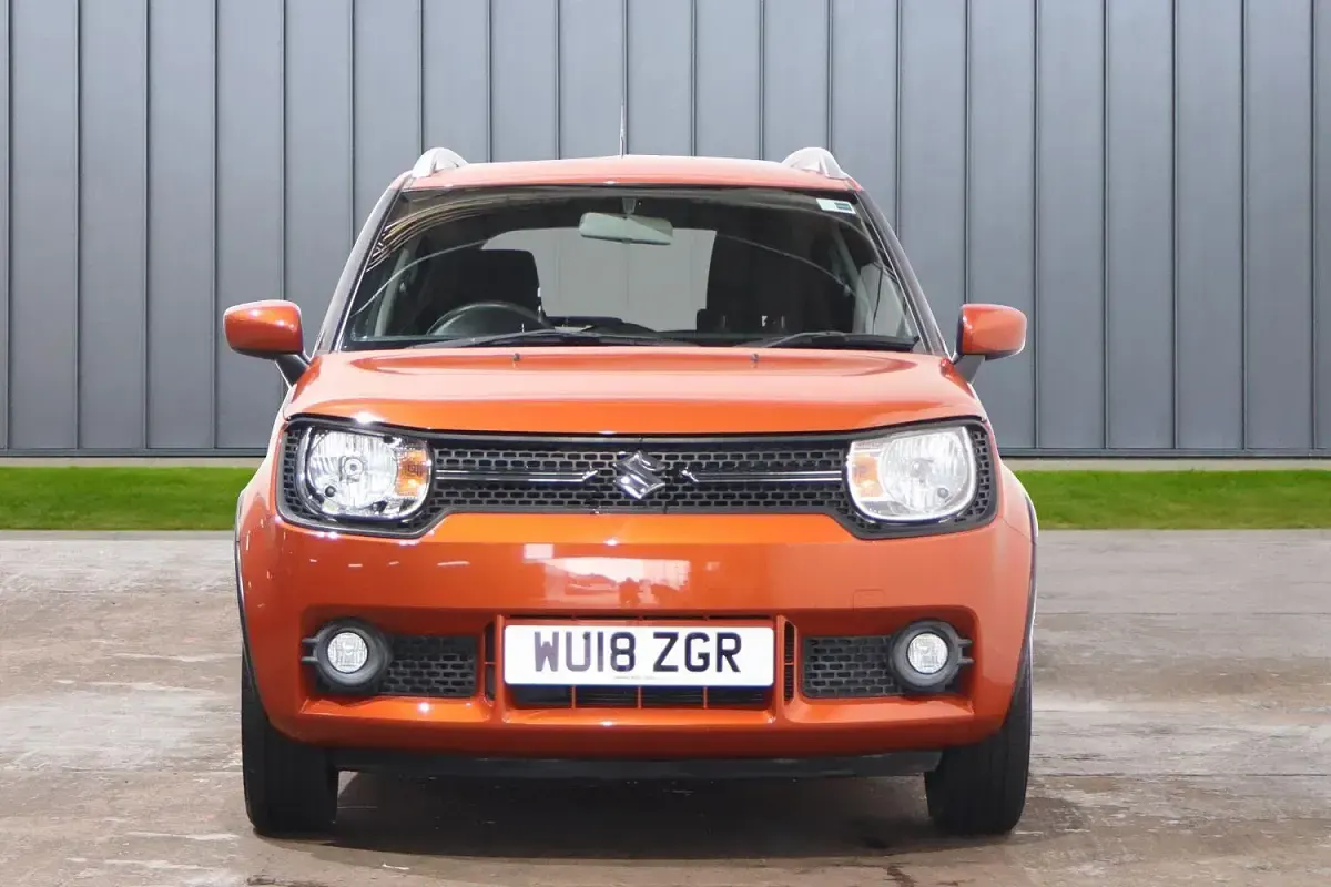 Used Suzuki Ignis SZ-T 90 HP (66 kW) 2018 Orange SUV