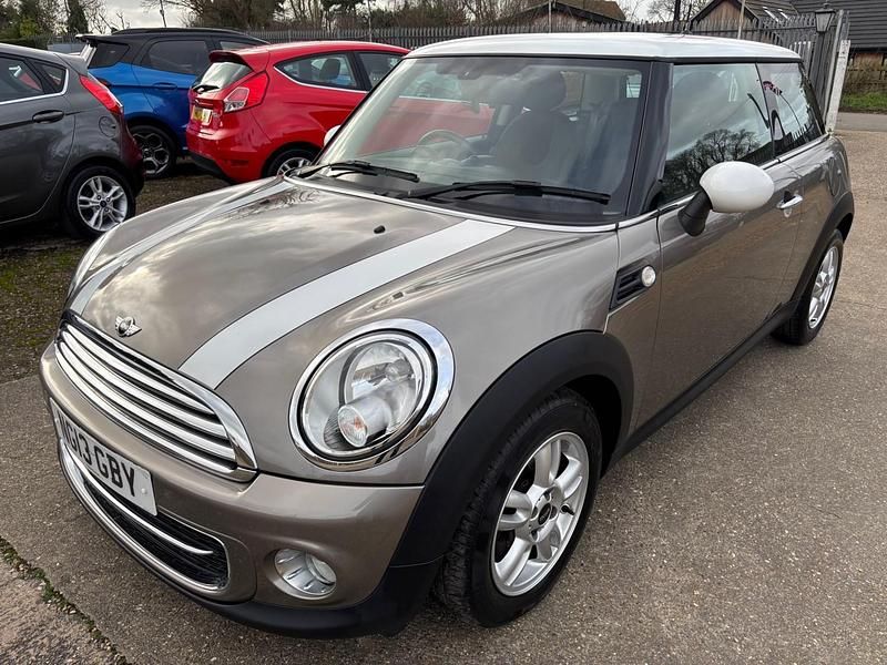 Used Mini Cooper D Hatch 2013 Silver Hatchback
