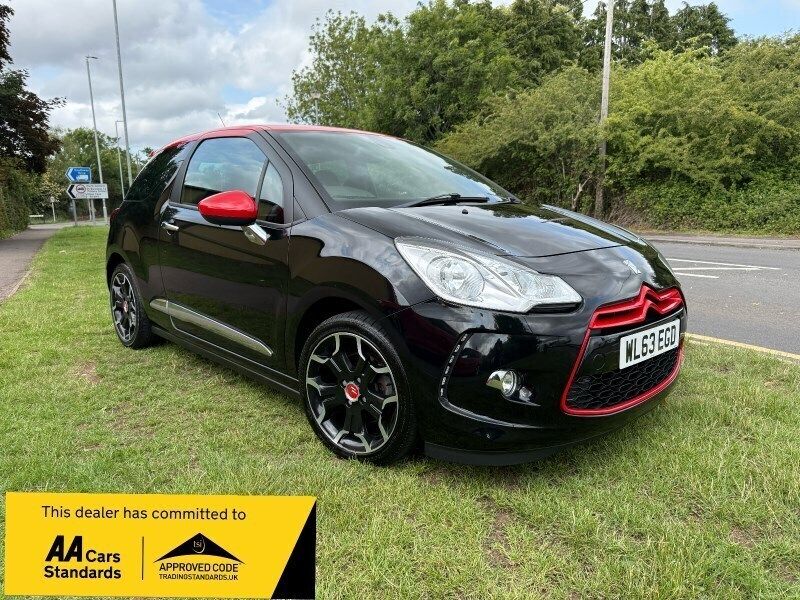 Black Used 2013 Citroën DS3 Hatchback | £5,995 (Expensive) - Image 1/4