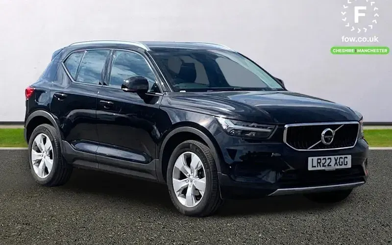 Begagnad Volvo XC40 Momentum 163 HK (119 kW) 2021 SUV