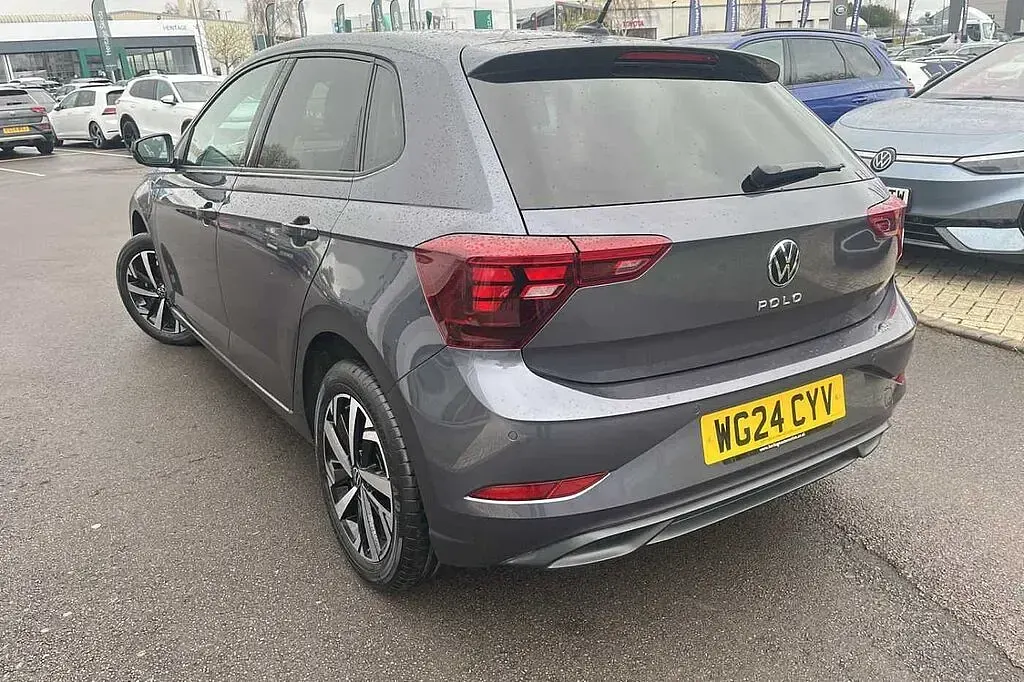 Used VW Polo 95 HP (69 kW) 2024 Hatchback