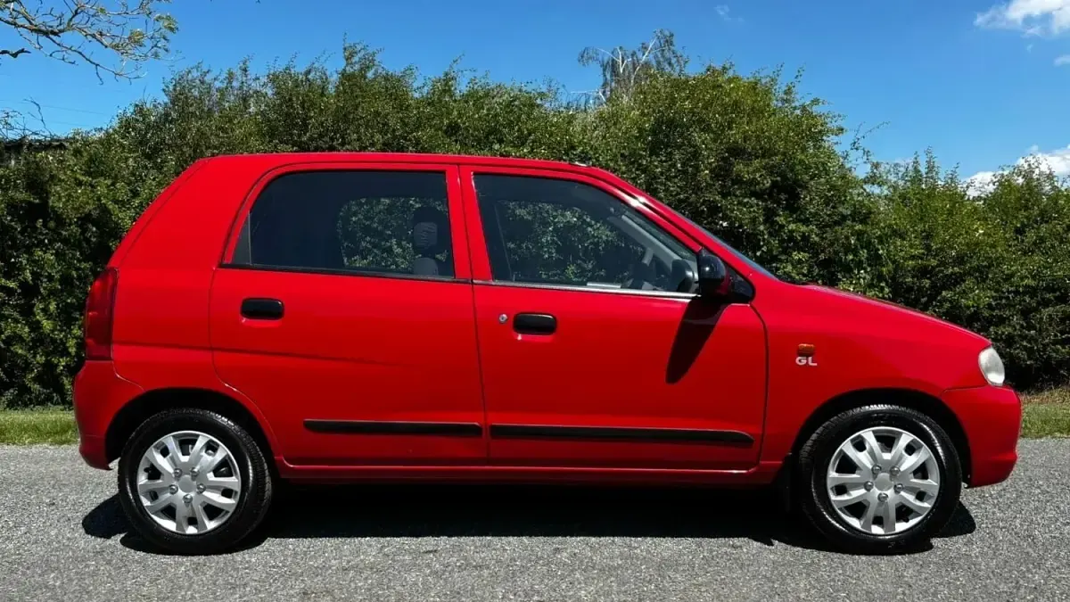 Used Suzuki Alto GL 2005 Red Hatchback