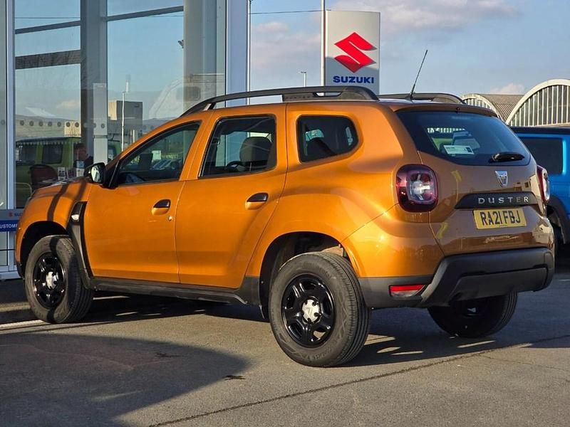 Used Dacia Duster Essentiel 2021 Orange Hatchback