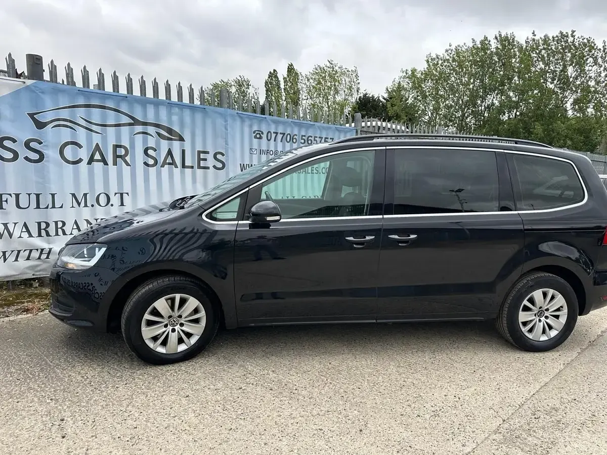 Used VW Sharan SE 140 HP (102 kW) 2014 Black MPV