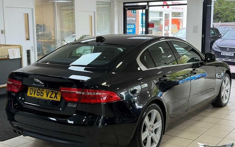 Usado Jaguar XE Portfolio 179 HP (131 kW) 2019 Sedan