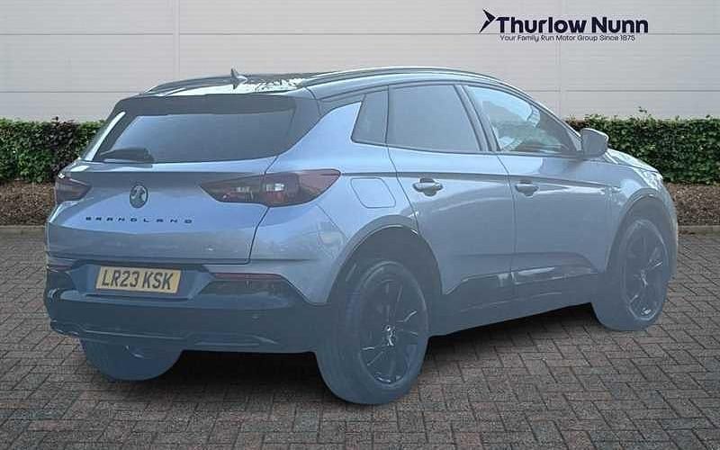 Used Vauxhall Grandland X S 131 HP (96 kW) 2023 Quartz grey SUV