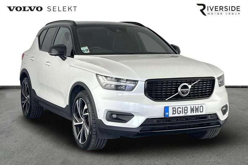White Used 2018 Volvo XC40 SUV | £20,150 (Fair price) - Image 1/4