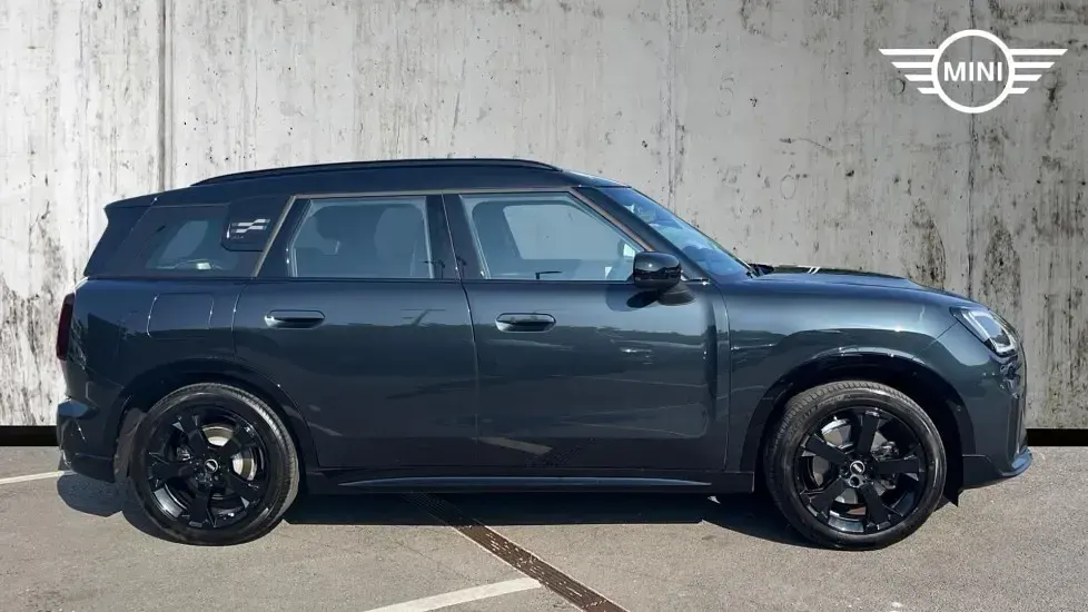 Used Mini Countryman 215 HP (158 kW) 2025 Grey SUV