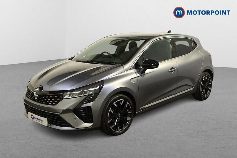 Used Renault Clio V Techno 90 HP (66 kW) 2024 Grey Hatchback