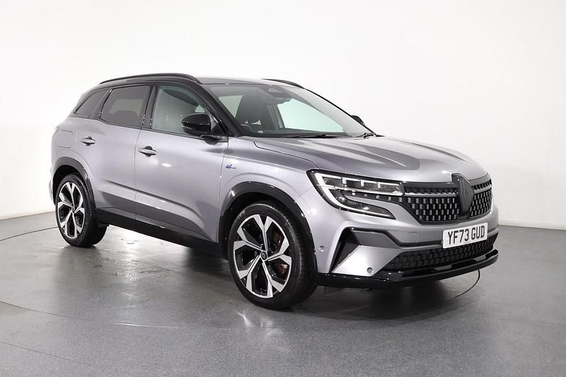 Used Renault Austral Techno Esprit Alpine 200 HP (147 kW) 2023 Grey SUV