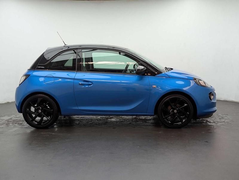 Second-hand Vauxhall Adam 70 CP (51 kW) 2017 Albastru Hatchback