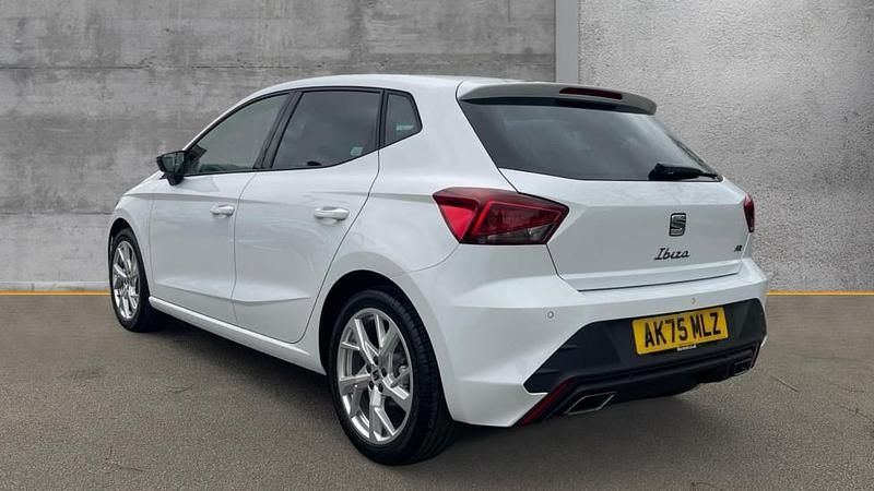 New Seat Ibiza FR First Edition 115 HP (84 kW) 2026 White Hatchback