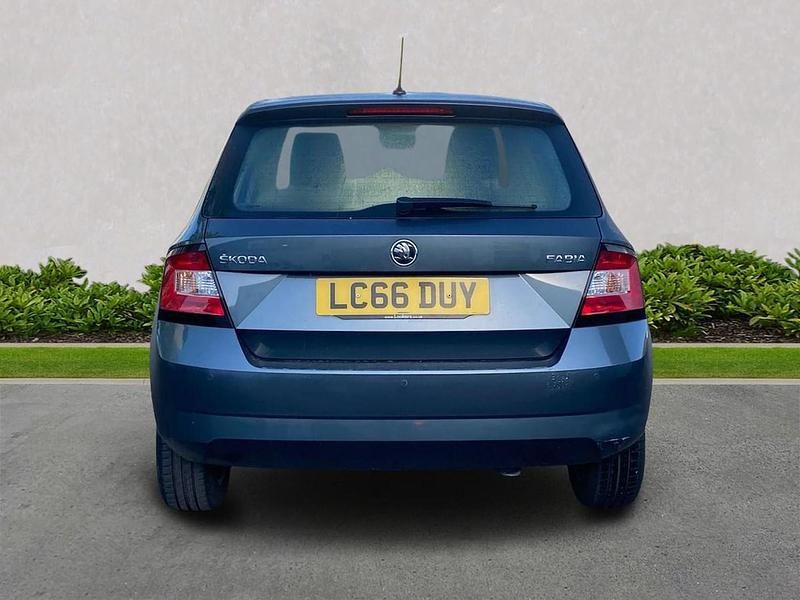 Used Skoda Fabia SE 110 HP (80 kW) 2016 Grey Hatchback
