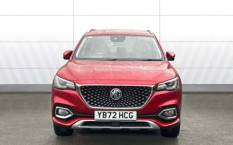 Used MG HS Excite 162 HP (119 kW) 2023 Red SUV