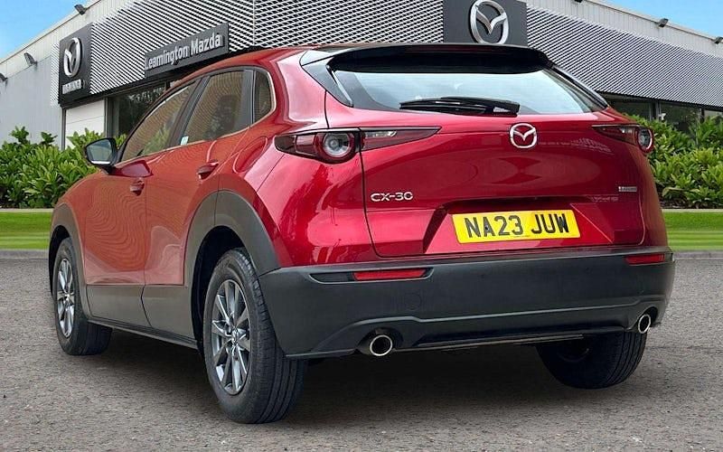 Usado Mazda CX-30 122 HP (89 kW) 2023 Vermelho SUV