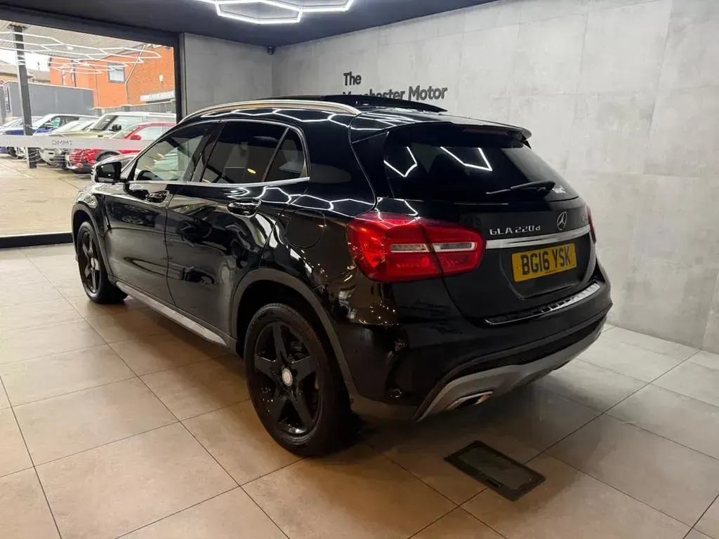 Used Mercedes GLA220 AMG line 177 HP (130 kW) 2016 Black SUV