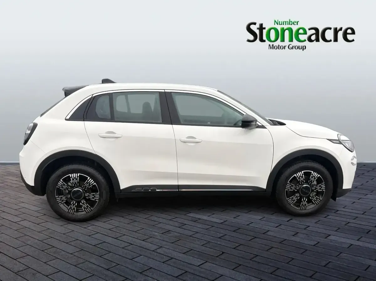 Nowe Fiat 600 S 100 KM (73 kW) 2025 Biały Hatchback