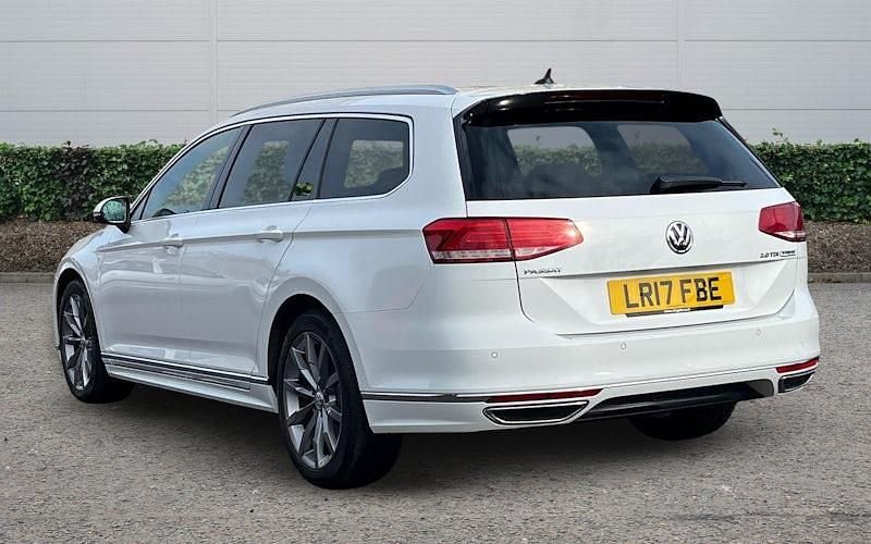 Used VW Passat R-line 150 HP (110 kW) 2019 Estate