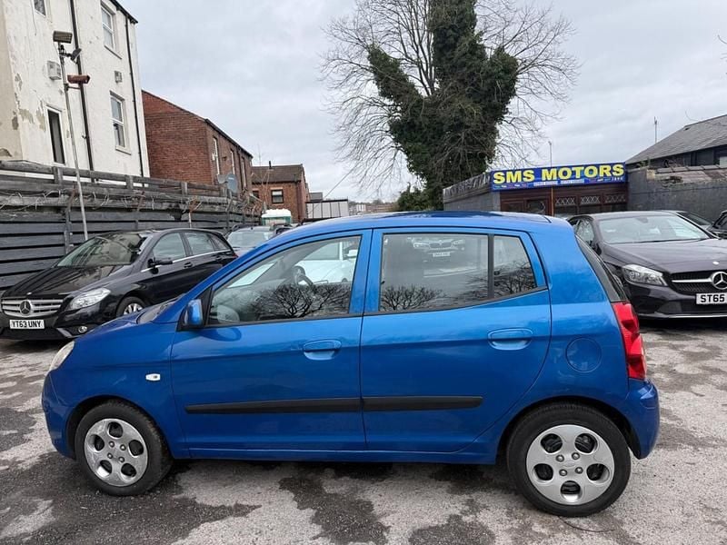 Used Kia Picanto 64 HP (47 kW) 2010 Blue Hatchback