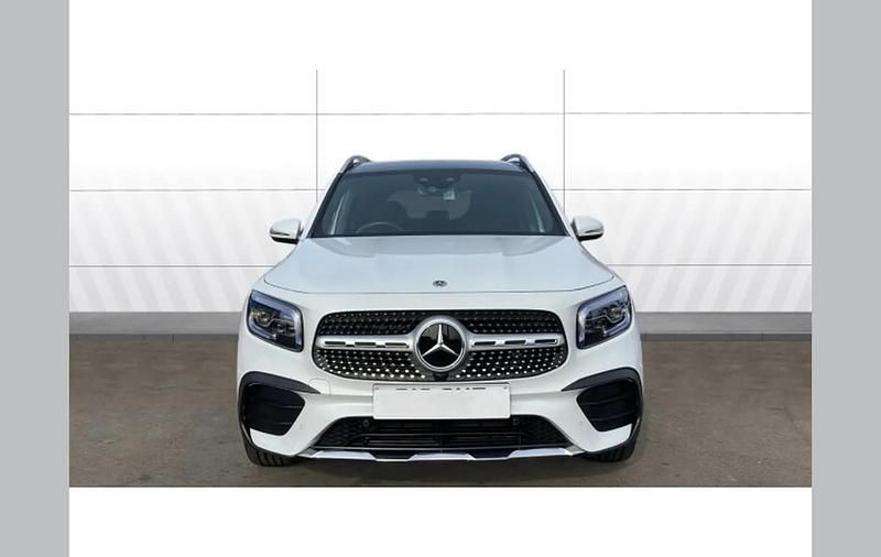Used Mercedes GLB200 AMG Line Premium Plus 163 HP (119 kW) 2022 White SUV