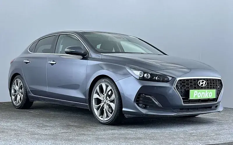 Used Hyundai i30 Premium SE 140 HP (102 kW) 2020 Hatchback