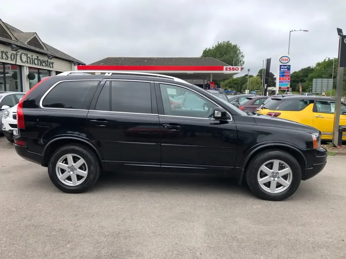 Used Volvo XC90 200 HP (147 kW) 2012 Black SUV